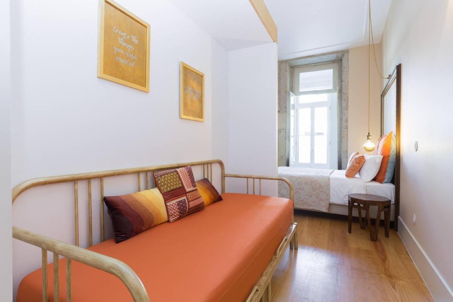 Get A Golden And Flower Flat Порто Екстериор снимка
